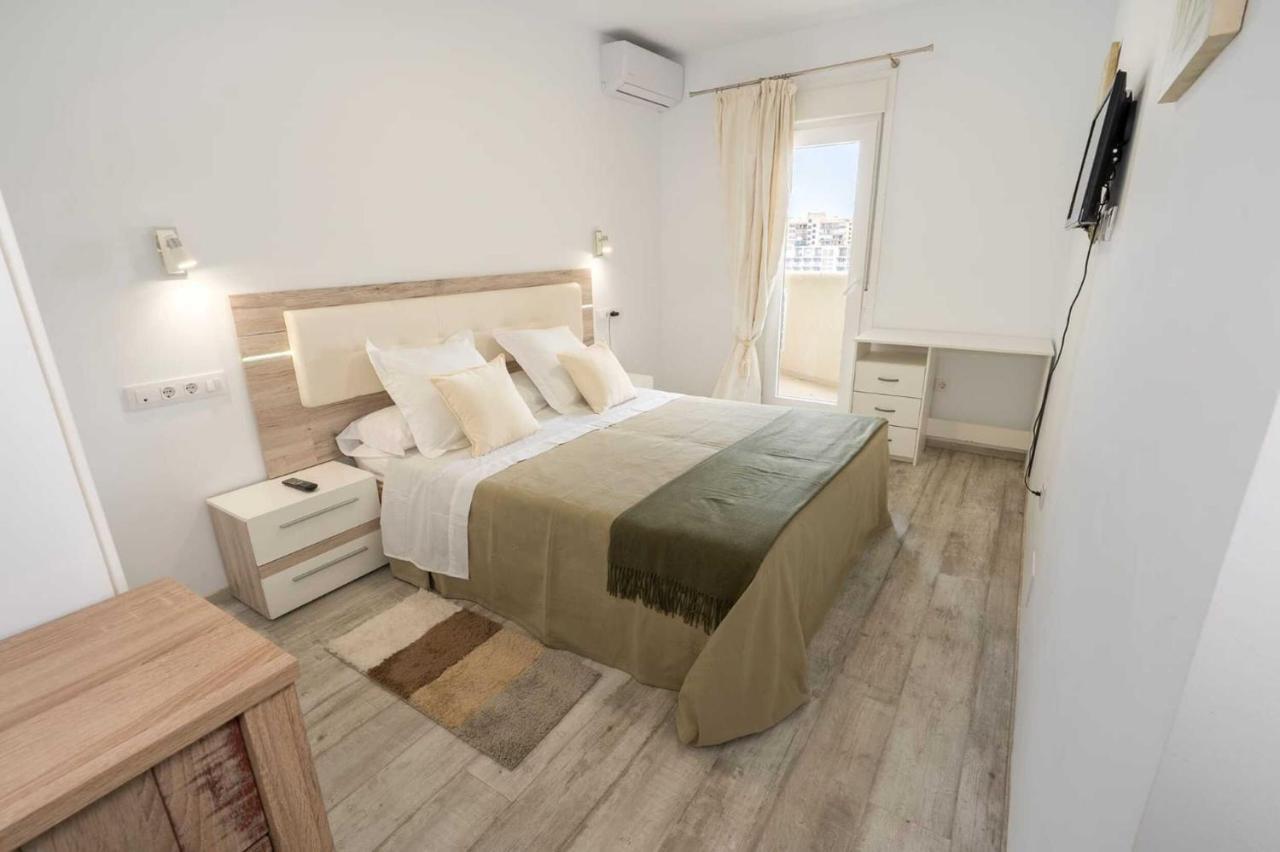 El Estudio De La Playa Benalbeach New 1Bd, Piscinas, Playa Y Vistas Al Mar Ref504 Benalmádena Kültér fotó